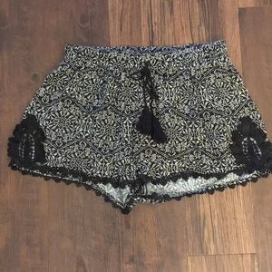 Boho flowy shorts